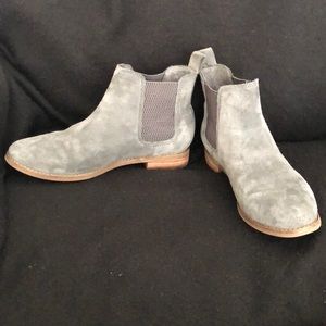 TOMS Ella grey suede booties